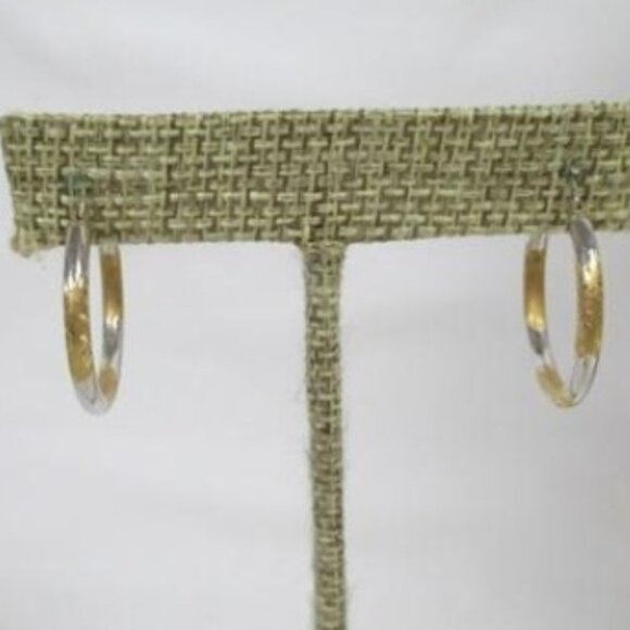 585 (14k) Two-tone White and Yellow Gold Diamond Cut Hoop Earrings Vtg Estate